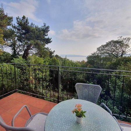 Classy And Sunny Apartment In Rijeka Exterior photo